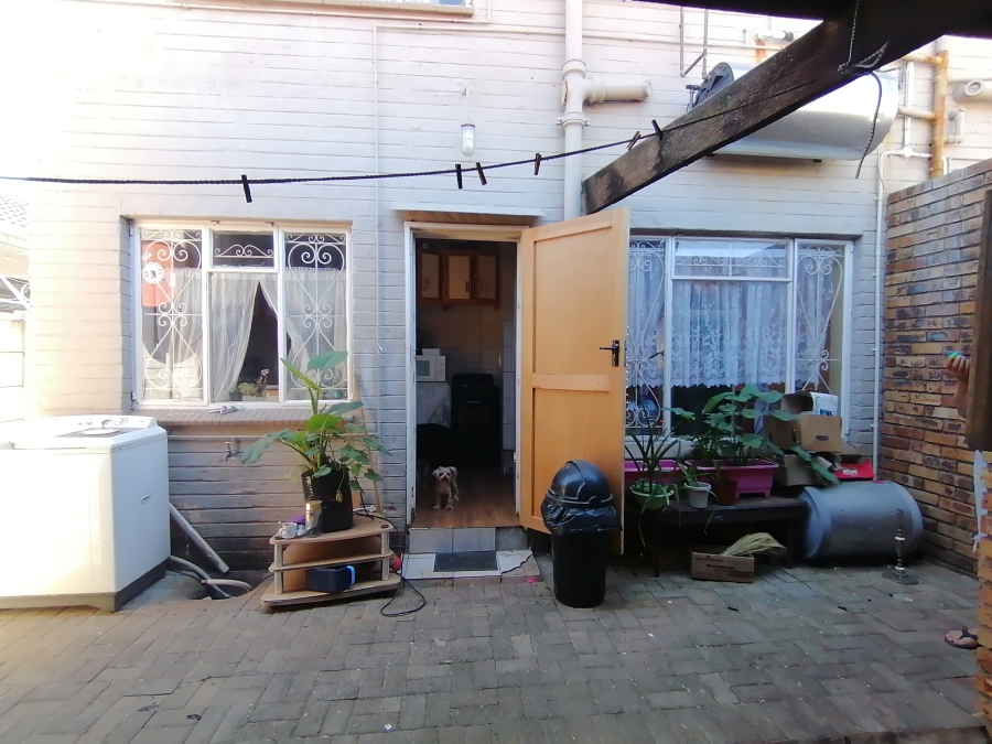 2 Bedroom Property for Sale in Wilkoppies North West